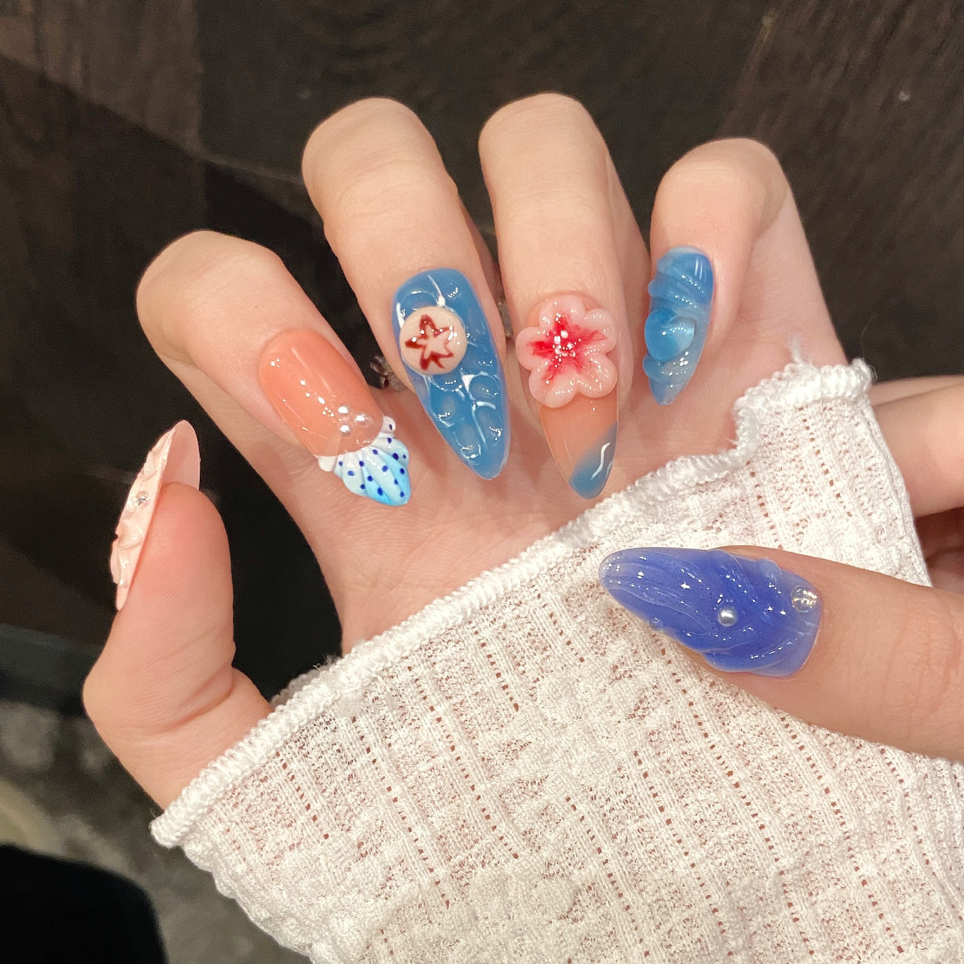 10pcs Pure Hand Pressed Almond - Resin Art With Flowers のレビューと価格
