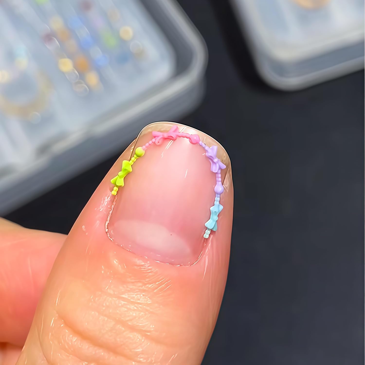 3D Bead Necklace Gel Nail Art  - Resin Art Templates Free のレビューと価格