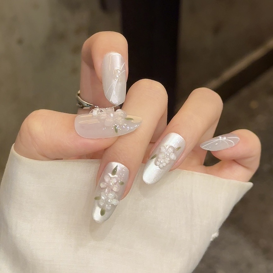 10pcs Glitter Sliver Press On  - Resin Art With Flowers のレビューと価格