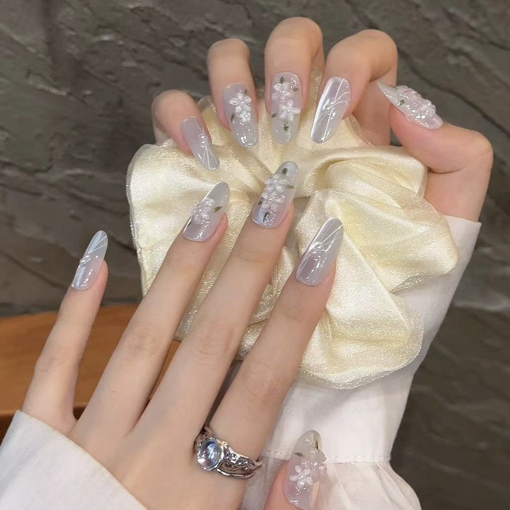 10pcs Glitter Sliver Press On  - Resin Art With Flowers のレビューと価格
